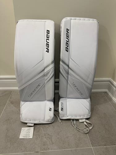 30" Bauer Supreme S29 Intermediate Goalie Leg Pads (New)
