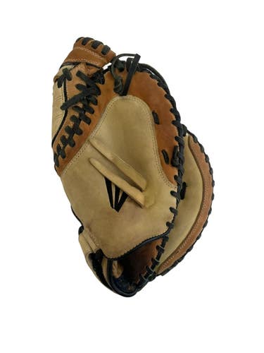 Used Easton Synergy 33" RH Throw Softball Catchers Glove Brown 11692-S000154664