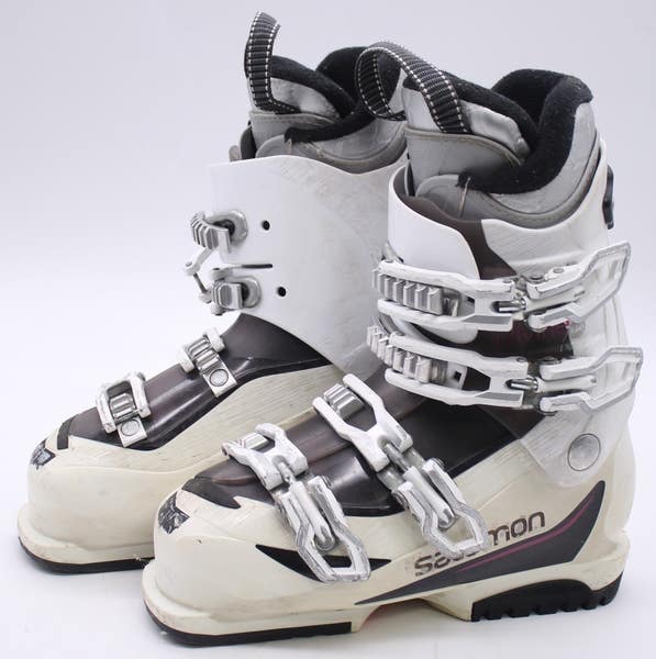 salomon divine lx womens ski boot 2013 14 S/PRO DELTA BOA 105 W GW BOOTS Specifically adapted to womens morphology thanks to a narrower heel and instep volume Salomon Divine 770 Ski Boots