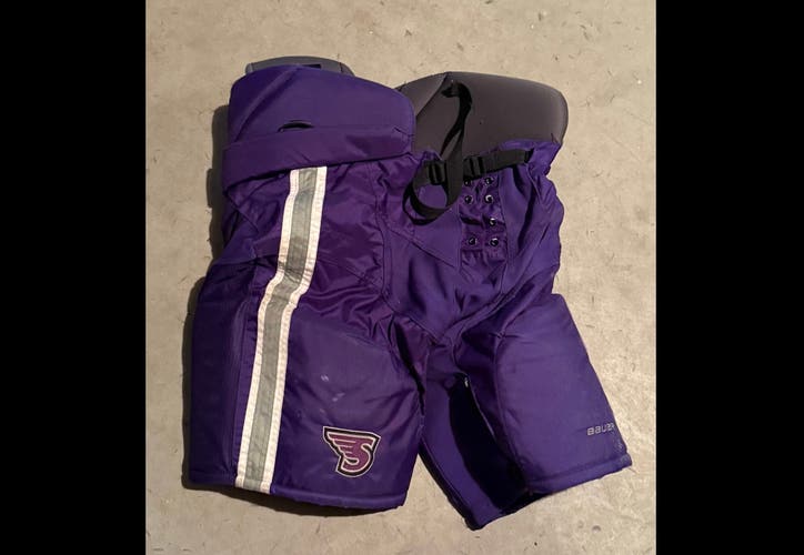Senior Medium Bauer Custom Pro Hockey Pants (Used)