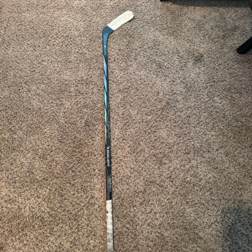 Senior Bauer Proto-R Right Handed Hockey Stick P92M 70 Flex (Used)