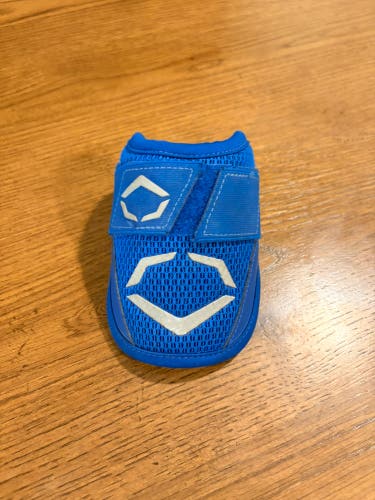 Blue Junior EvoShield Elbow Guard Elbow Protection (Used)