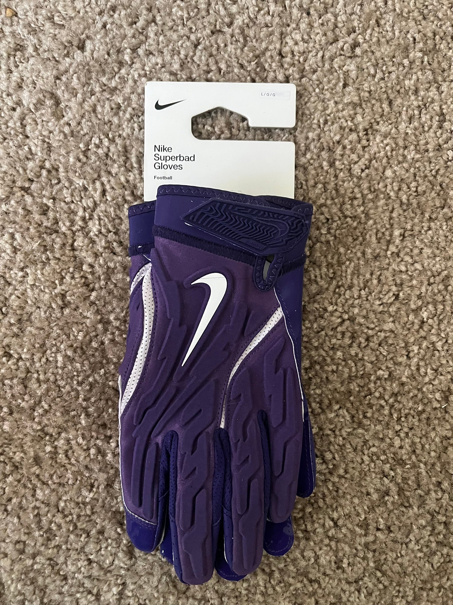 Adult Nike Superbad 7.0 Gloves (New) (NFL Issued) | SidelineSwap