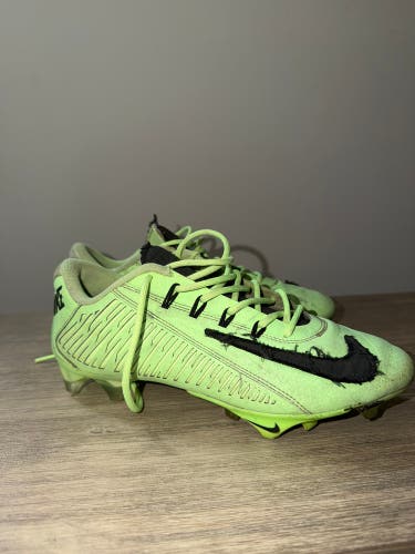 Unisex Size M 8.5 (W 9.5) Nike Vapor Edge 360 VC Low Top Molded Cleats (Used)