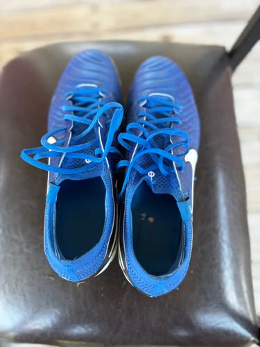 Blue Men's Size M 10.5 (W 11.5) Nike Nike Tiempo Legend 10 Elite Molded Cleats Cleats (Used)