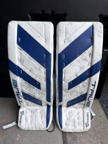 Blue 31" Intermediate True HZRDUS 7X4 Goalie Leg Pads (Used)