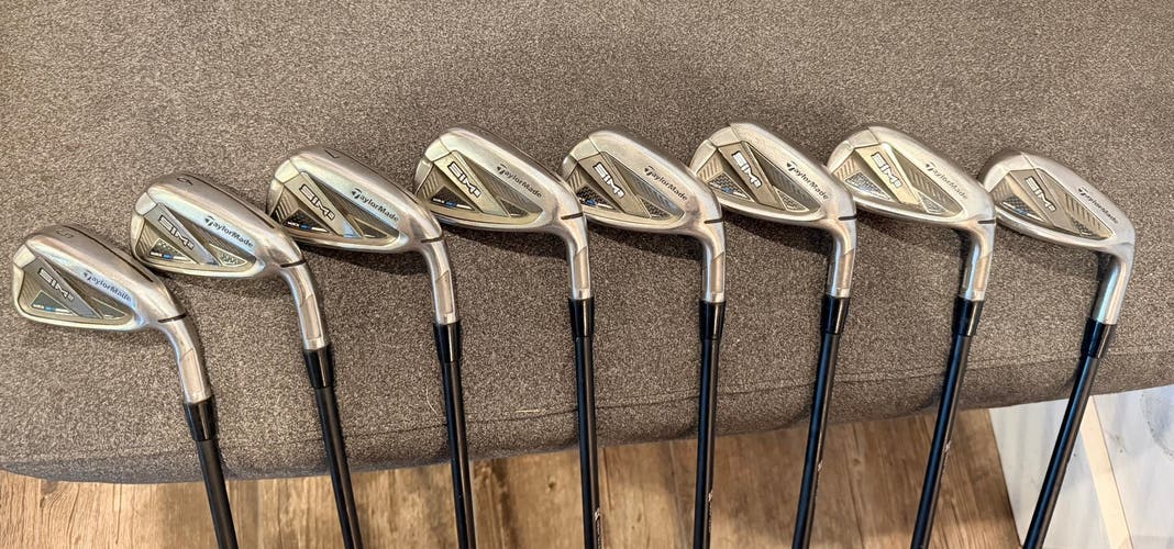 Taylormade SIM2 Max Iron Set (- 1.75”/Stiff Flex)