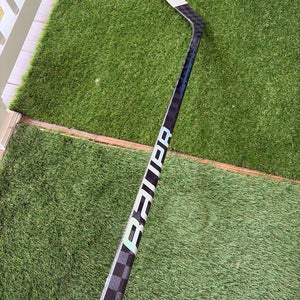 Senior Bauer Nexus Sync Left Hand Hockey Stick Mid Pattern 87 Flex Pro Stock (New)