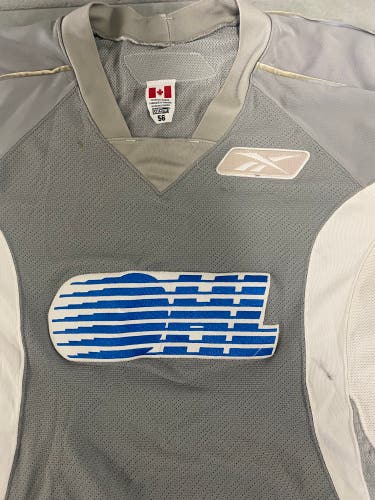 Gray Size 56 Men's Reebok Jersey (Used)