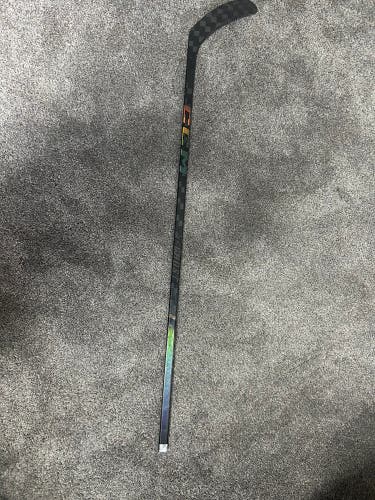Not sold retail anymore. Junior CCM FT Ghost Left Hand Hockey Stick P29 50 Flex (Used)