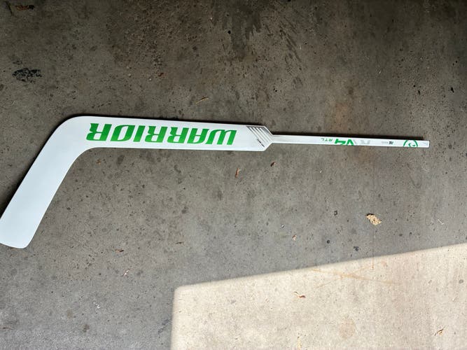 Senior Warrior Ritual V4 Pro Regular Goalie Stick 25" Paddle Pro Stock (New)