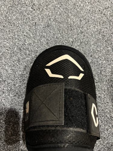 EvoShield Elbow Guard Elbow Protection (Used)