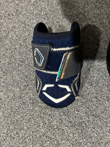 Blue EvoShield Elbow Guard Elbow Protection (Used)