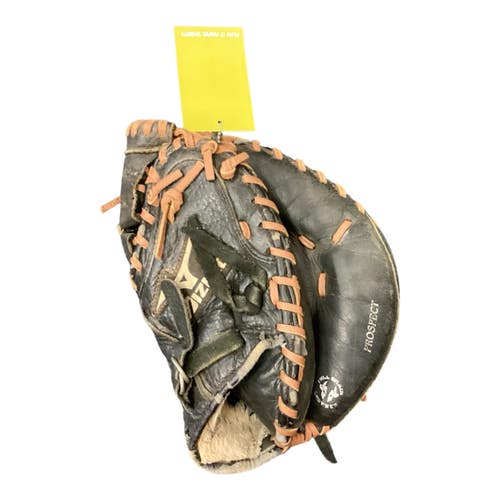 Used Mizuno GXC 105D BB/SB Catchers RH Throw Black 32 1/2" 11846-S000108105