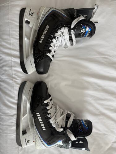 Like New Bauer Vapor Flylite Hockey Skates 6.5 (Used)