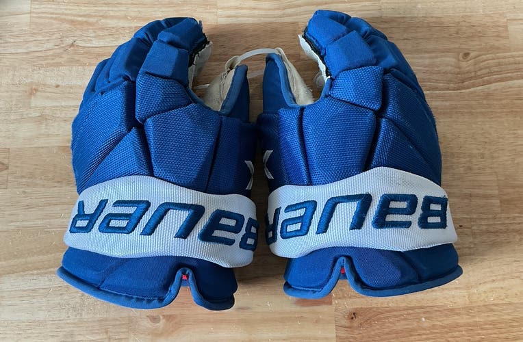 Used Bauer 13" Pro Stock Newhook Hyperlite Gloves