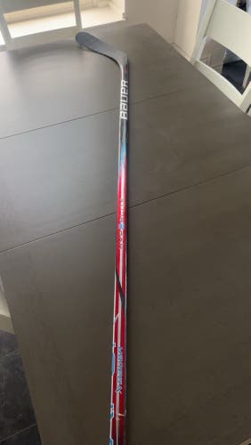Bauer Vapor Hyperlite 2 USA edition Stick