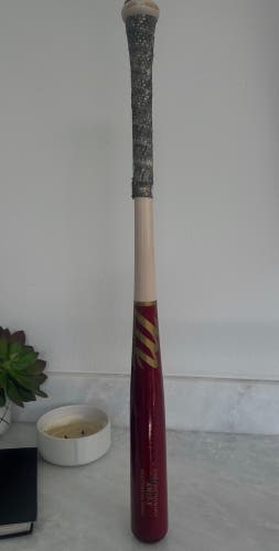 2020 Marucci AM22 Maple Bat 25 oz 30" (Used)