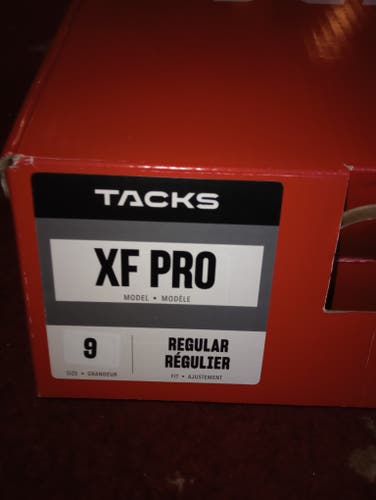 CCM Tacks XF Pro Hockey Skates Regular Width 9 (New)