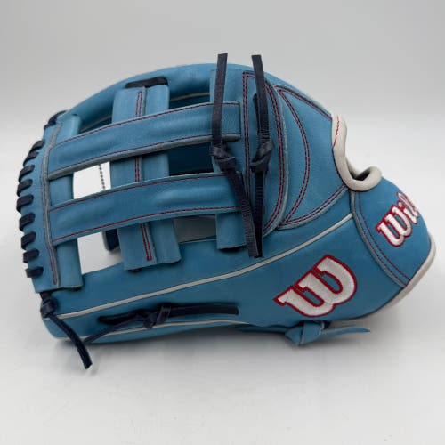 Wilson A2000 1777 12.75 Lefty Outfield Baseball Glove