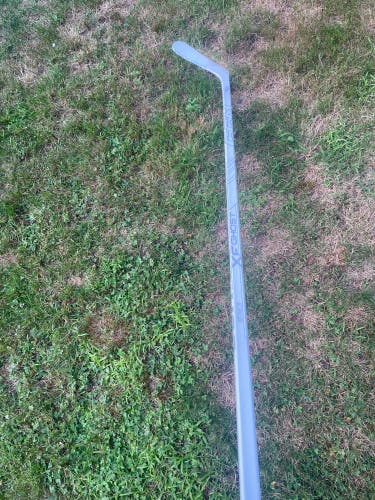 Senior White CCM XF Ghost Left Hand Hockey Stick P29 75 Flex (New)