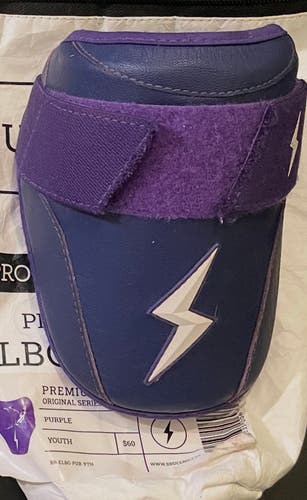 Bruce Bolt Elbow Guard
