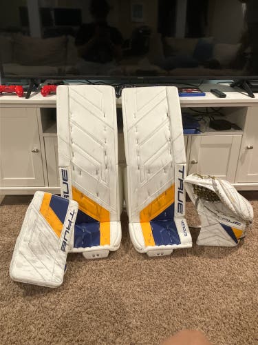 2024 33" True Regular Goalie Full Set (Used)