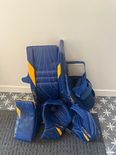 33" 2025 True Catalyst Px5 Regular Goalie Full Set Pro Stock (Used)