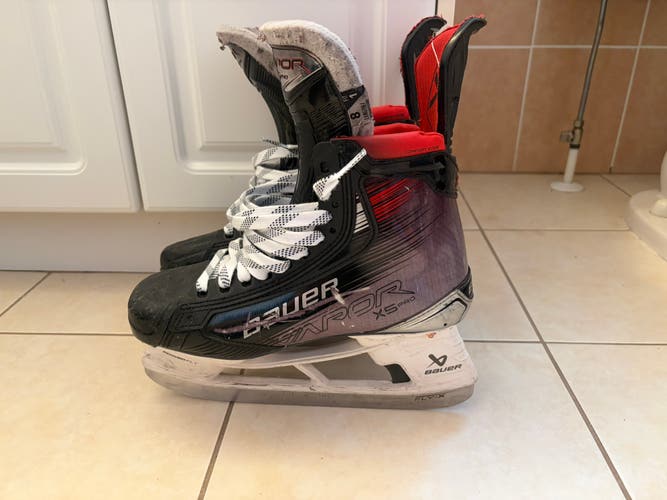 Bauer Vapor X5 Pro Senior Hockey Skates Size 8 Fit 1