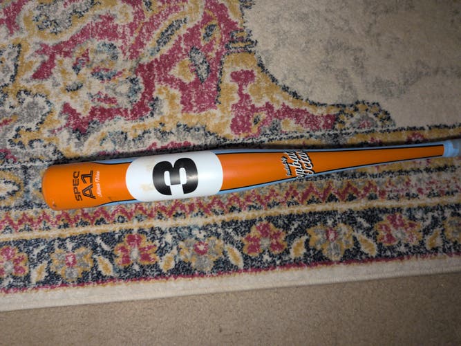2025 Combat MFG Spec A1 Alloy BBCOR Certified Bat (-3) 29 oz 32" (Used)