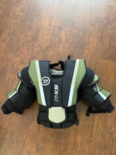 Small / Medium Warrior Ritual X5 Goalie Chest Protector (Used)