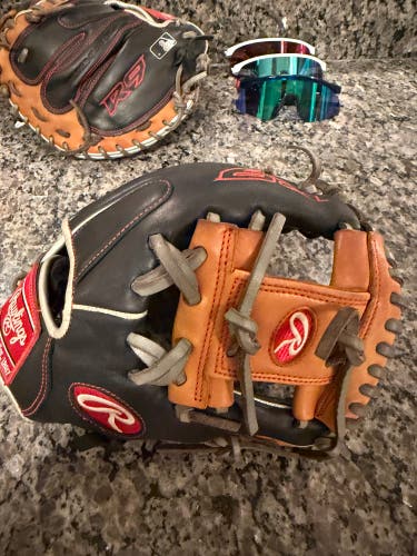 2023 Rawlings R9 RH Infield Baseball Glove 11.25" (Used)