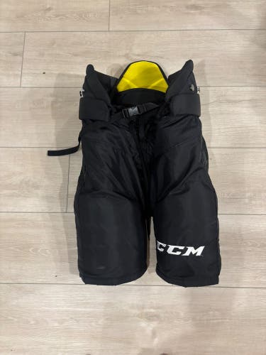 Senior Medium CCM HPTK Hockey Pants Pro Stock (New)
