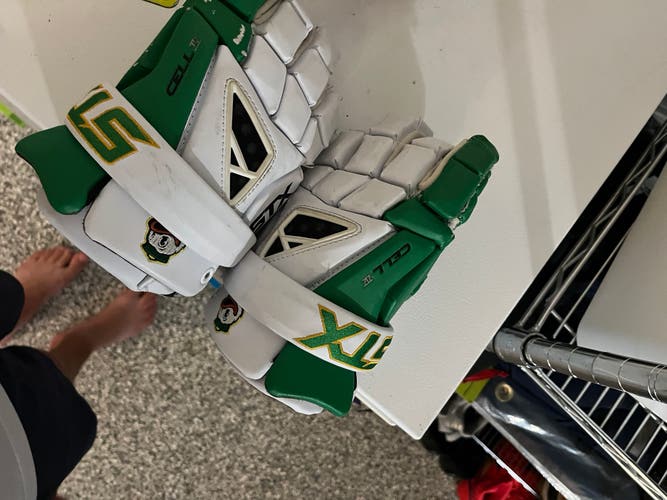 STX Cell IV Lacrosse Gloves (Used)