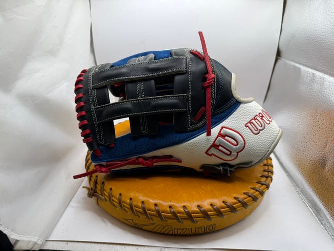 Outfield LH Wilson A2K MB50 Baseball Glove 12.5" (Used)