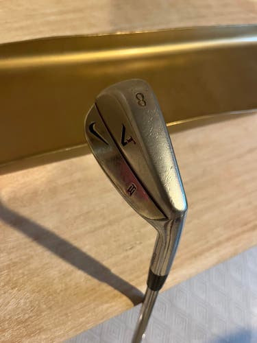 Nike Victory 8 Iron
