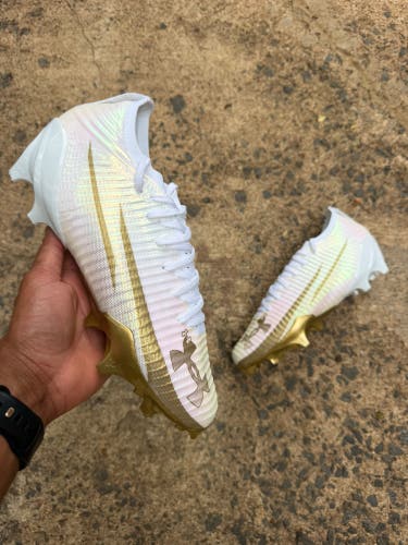 UA Blur Pro cleats size 9.5