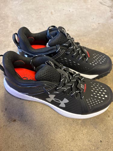 Black Men's 6Y (Big Kids / Youth) Youth Under Armour Yard Turf Shoes (New)