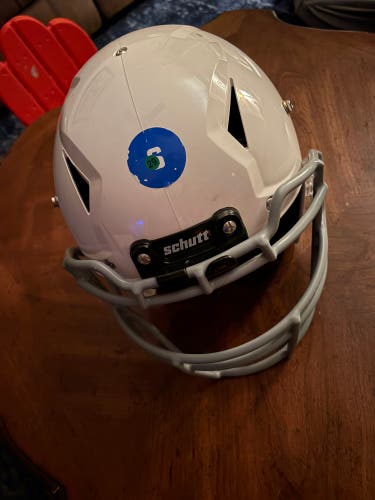 Youth Small Schutt Vengeance A11 Helmet (New)