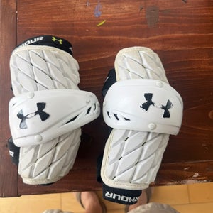 Medium Adult Under Armour VFT Plus Arm Pads (Used)