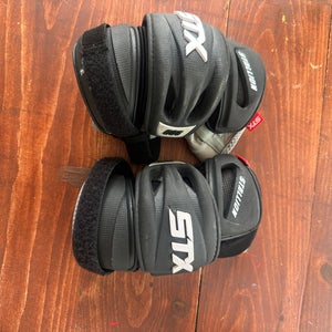 Large Adult STX Stallion 900 Arm Pads (Used)