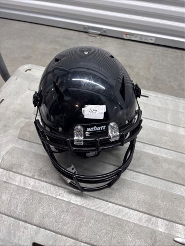 Youth Medium Schutt Vengeance A11 Helmet (New)