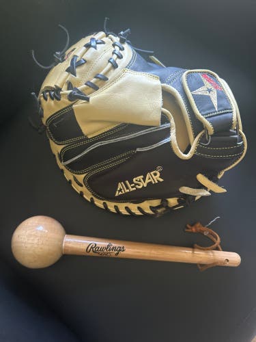 All Star CM3000SBT RH Catcher's Glove 33.5" (New)