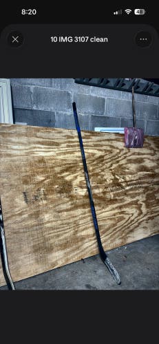 Intermediate Bauer Nexus 7000 Left Hand Hockey Stick 60 Flex (Used)