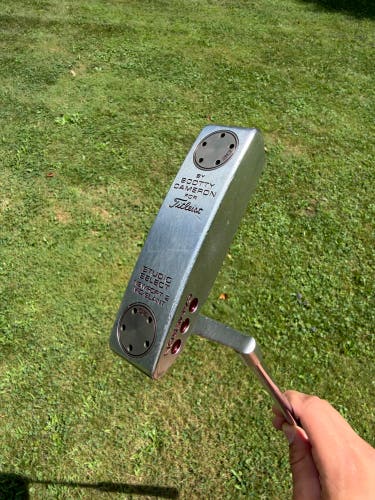 Scotty Cameron Studio Select Newport 2 Mid Slant 33.5” RH Putter – Good Condition