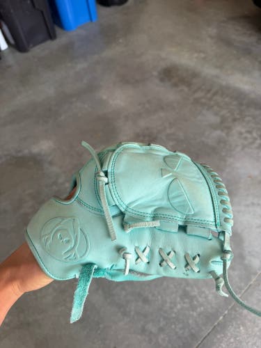 Rawlings RH Pitcher's Baseball Glove 12" (Used)