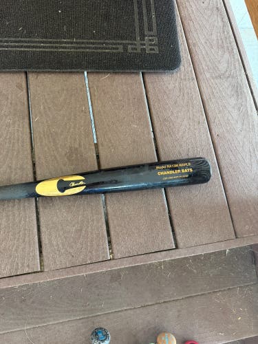 Chandler RA13M Bat (-3) 30 oz 33" (Used)