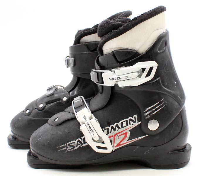salomon group ski boots for kids Team Snowboard keeping them warm all day long Salomon T1 Kids Ski Boots