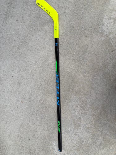 Mylec Jet-Flo street hockey stick