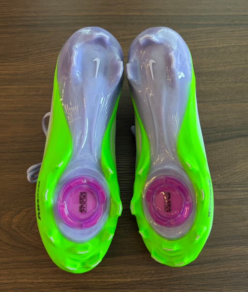 Size 9.5 - Nike Vapor Pro 1 Football Cleats Green Purple  display picture 3